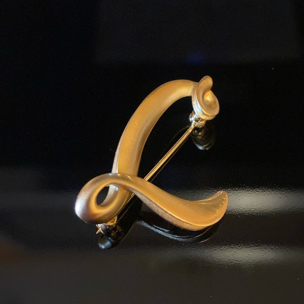Anne Klein Initial Pin Letter L Initial Gold Tone